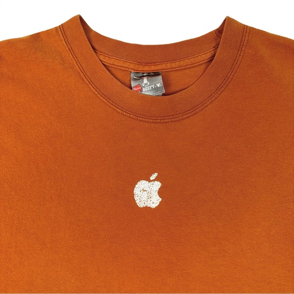 Rare Vintage Y2K Hanes Beefy-T Apple Center Logo T-Shirt - Picture 4 of 8